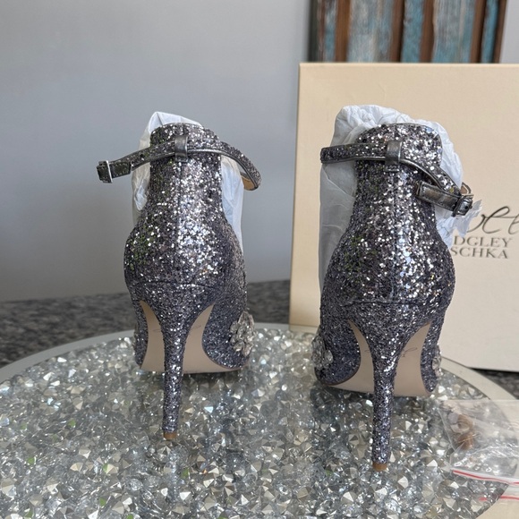 Badgley Mischka Silver Crystal T‑Strap Glitter Heels NEW 8.5 - Picture 10 of 14
